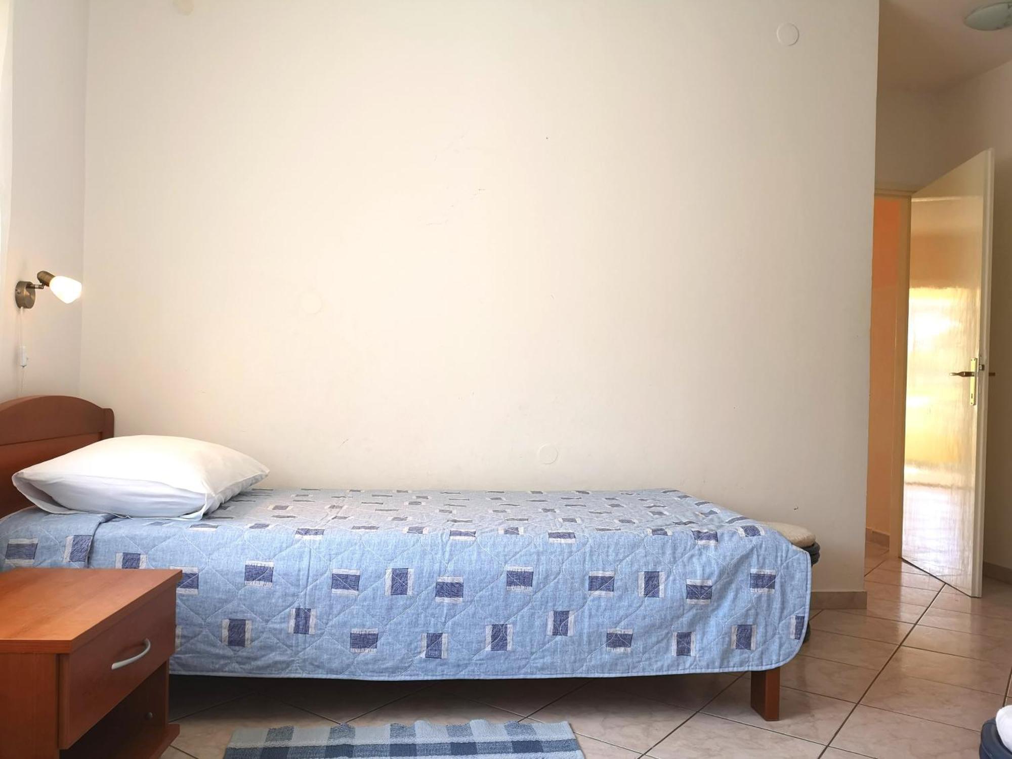 Apartments With A Swimming Pool Banjol, Rab - 11382 客房 照片